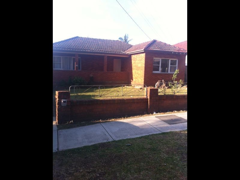 103 Norfolk Road, Greenacre NSW 2190