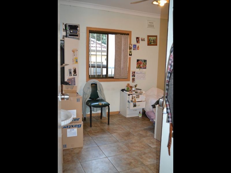 3 Banksia Road, Greenacre NSW 2190