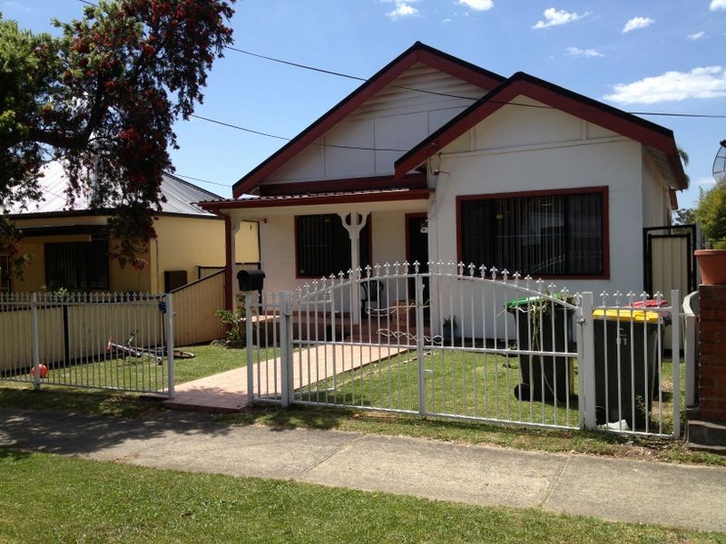 91 Macdonald ST, Lakemba NSW 2195