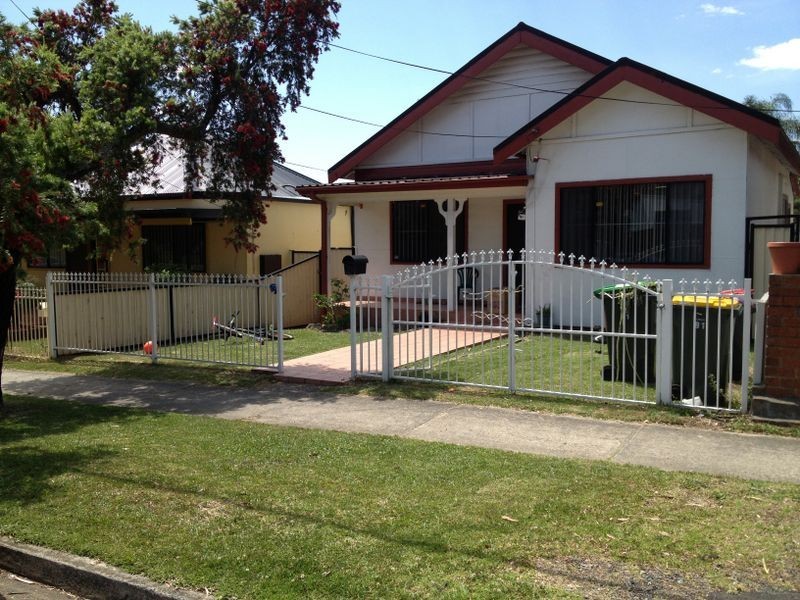 91 Macdonald ST, Lakemba NSW 2195