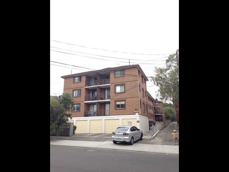 11/7 Myers street, Roselands NSW 2196
