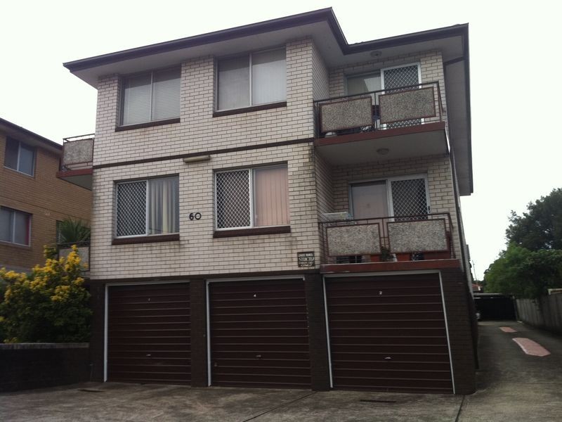 2/60 Denman Ave, Wiley Park NSW 2195