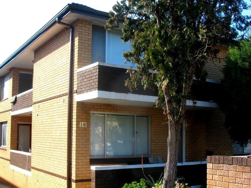 5/16 Kathleen Street, Lakemba NSW 2195