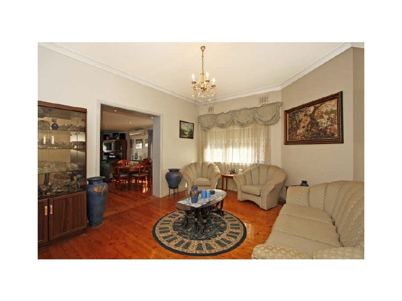 59 Scahill Street, Campsie NSW 2194