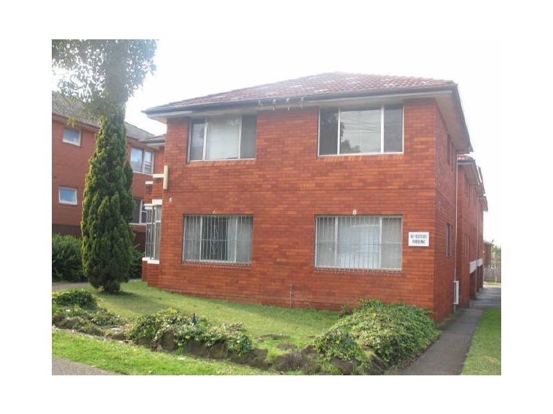 10/5 Fairmount Street, Lakemba NSW 2195