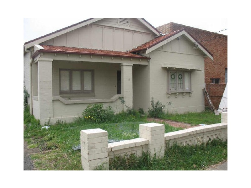 19 Hugh Street, Belmore NSW 2192