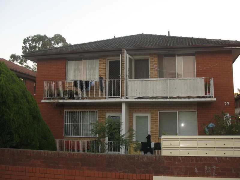 4/22 Hampden Road, Lakemba NSW 2195