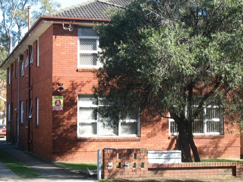 6/18 Hampden Rd, Lakemba NSW 2195