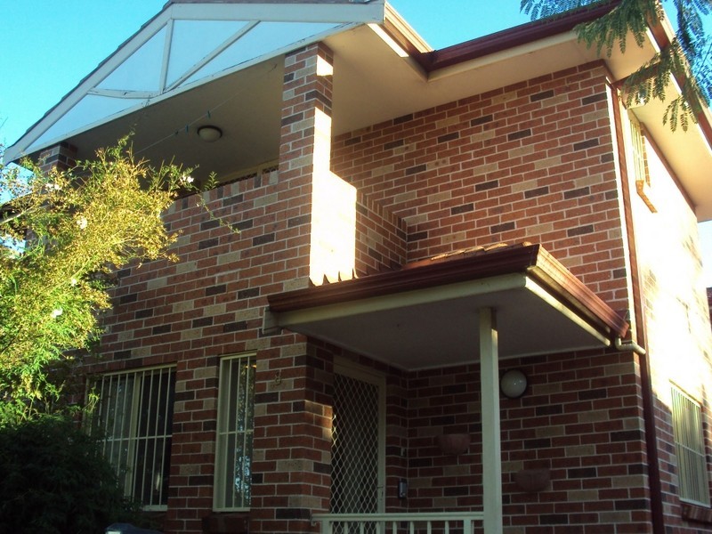 1/8 Macdonald Street, Lakemba NSW 2195