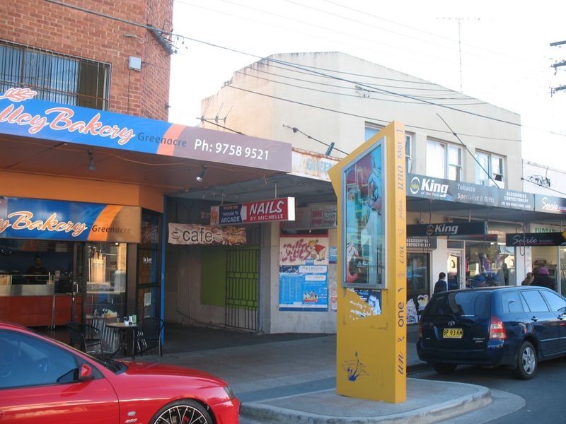 2/144 Waterloo Road, Greenacre NSW 2190