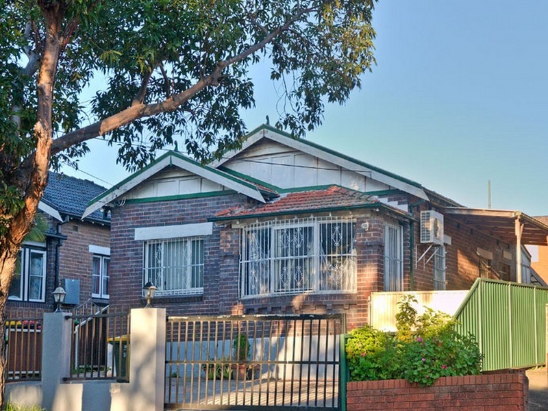 58 Colin Street, Lakemba NSW 2195