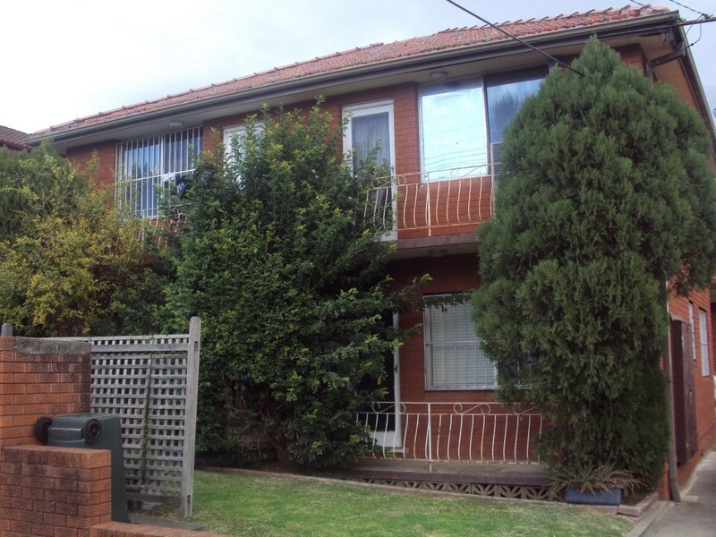 6/4 Boorea Avenue, Lakemba NSW 2195