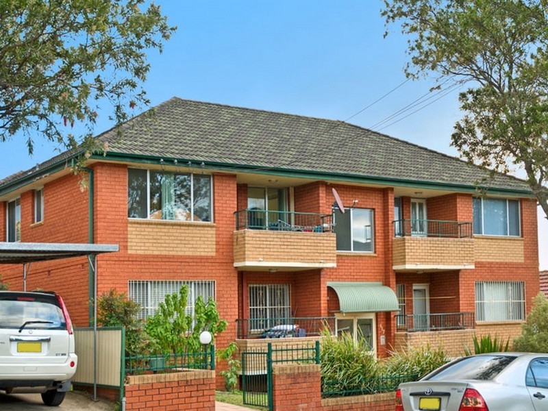 4/117-119 Ernest Street, Lakemba NSW 2195