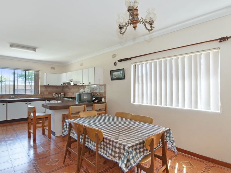 47 Jarrett Street, Clemton Park NSW 2206