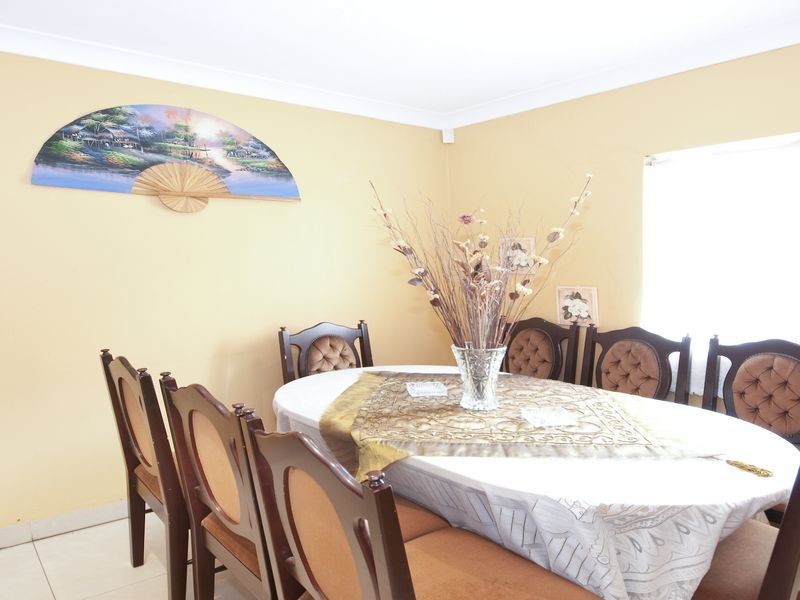 15 Stoddart Street, Roselands NSW 2196