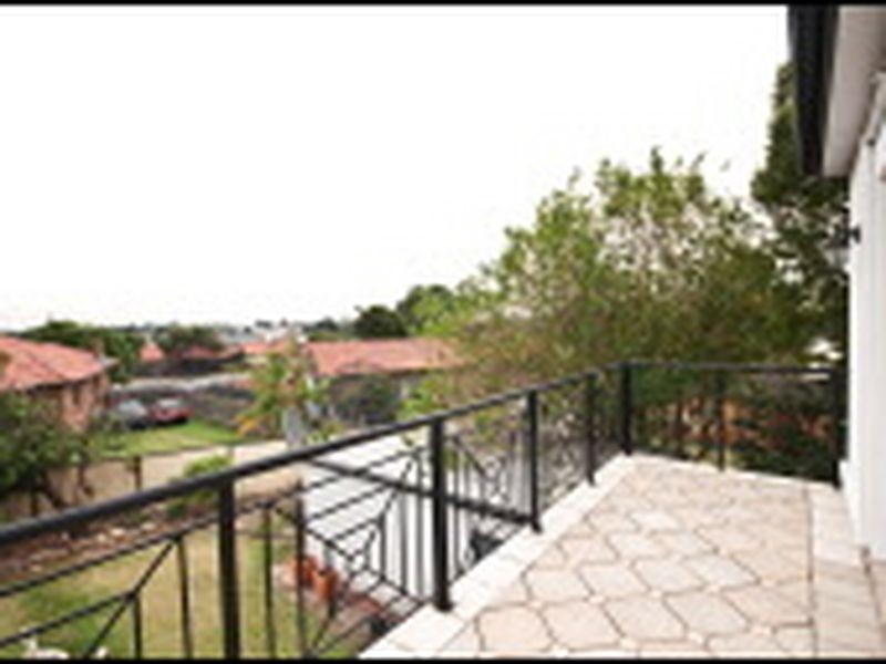 15 Stoddart Street, Roselands NSW 2196