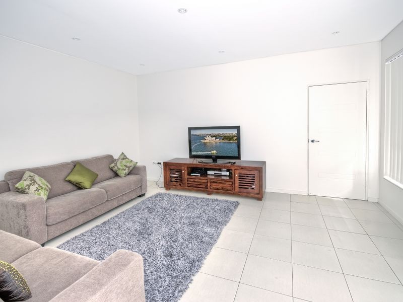 3/49-51 Old Kent Road, Greenacre NSW 2190