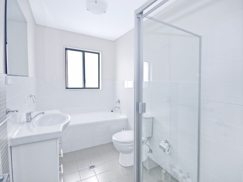 3/49-51 Old Kent Road, Greenacre NSW 2190