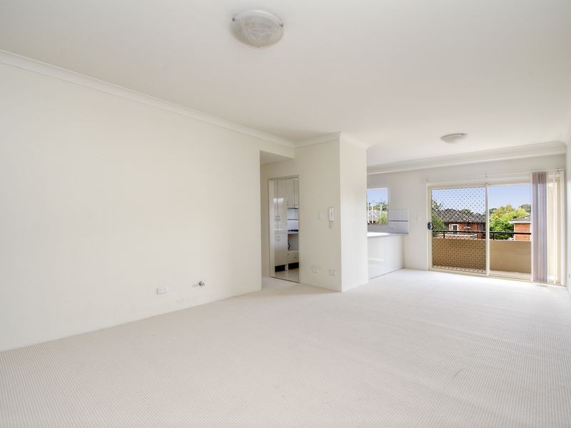 74-76 Hampden Road, Lakemba NSW 2195