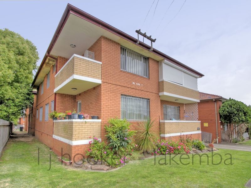 5/2 Boorea Ave, Lakemba NSW 2195