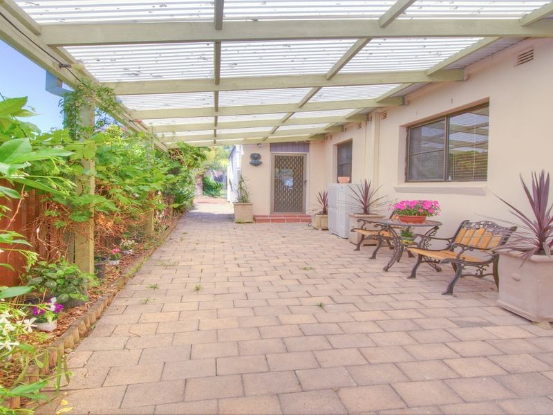 18 Linden Avenue, Punchbowl NSW 2196