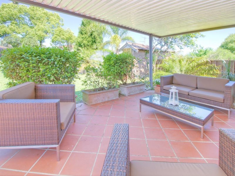 18 Linden Avenue, Punchbowl NSW 2196