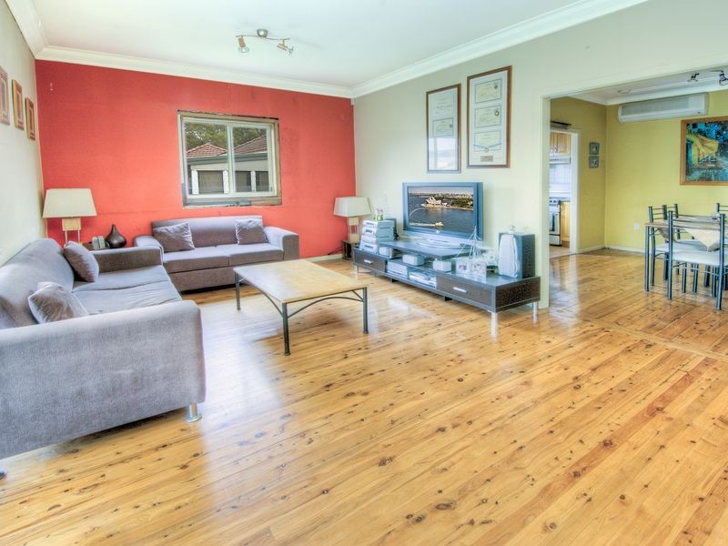 12 Eva Street, Roselands NSW 2196