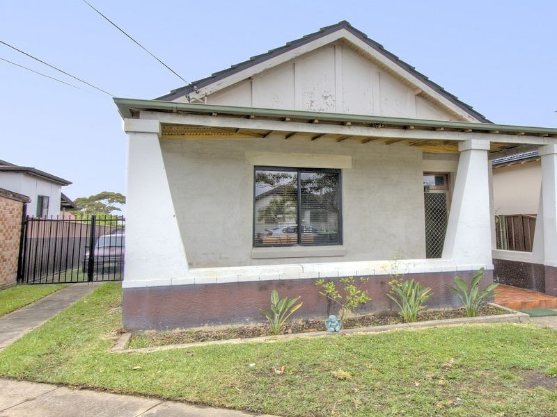 24 Lancelot Street, Punchbowl NSW 2196