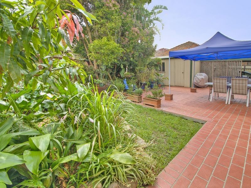 14 Koala Road, Greenacre NSW 2190