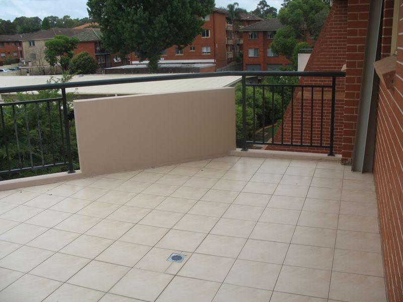 17/74 Hampden Road, Lakemba NSW 2195