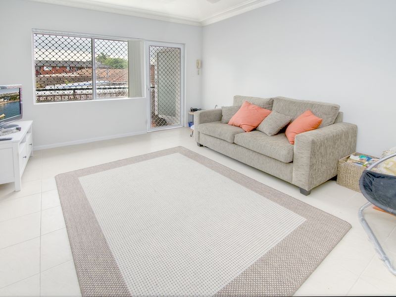 8/20 Benaroon Road, Lakemba NSW 2195