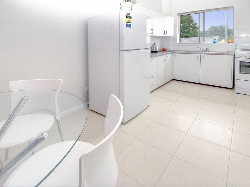 8/20 Benaroon Road, Lakemba NSW 2195