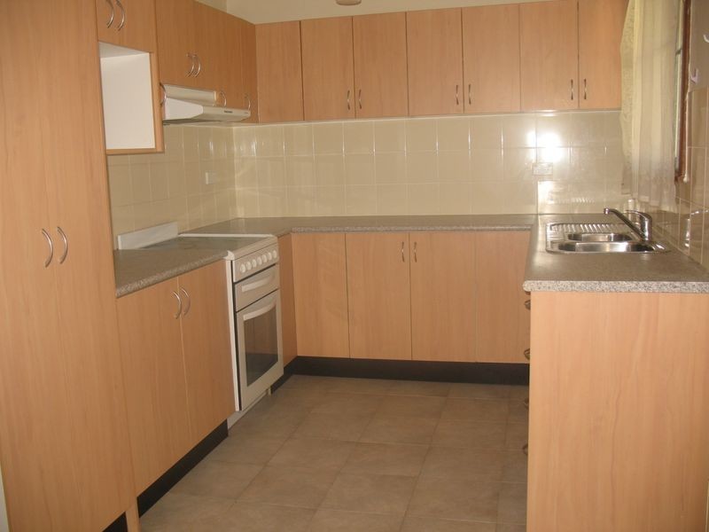 22 Bare Avenue, Lurnea NSW 2170