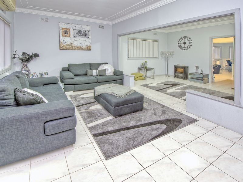 17 Banksia Road, Greenacre NSW 2190