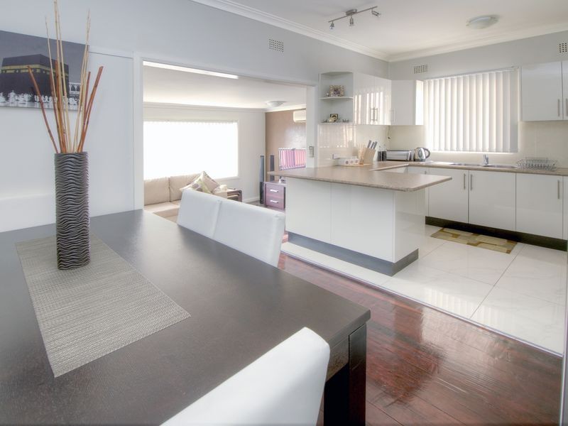 194 Wangee Road, Greenacre NSW 2190