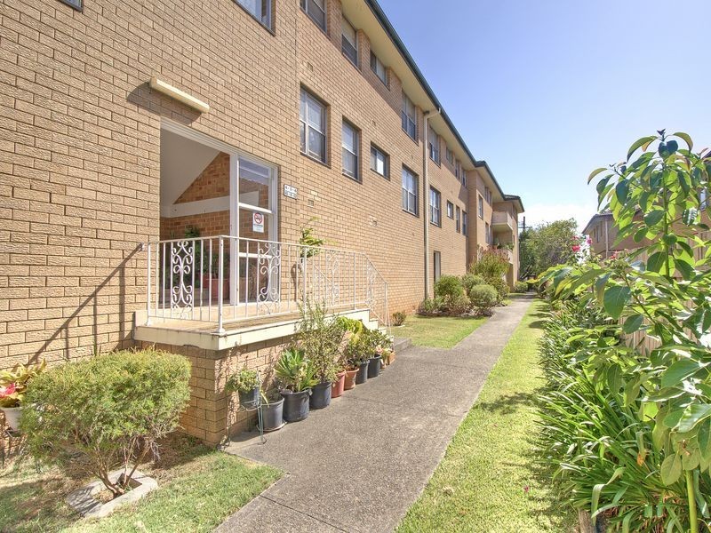 8/41 Fairmount Street, Lakemba NSW 2195