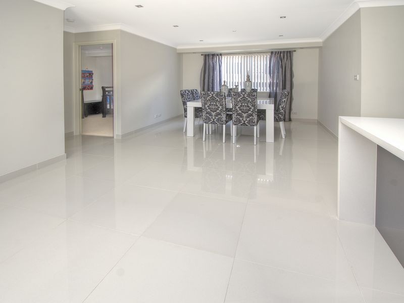 4 Golspie Close, Prestons NSW 2170