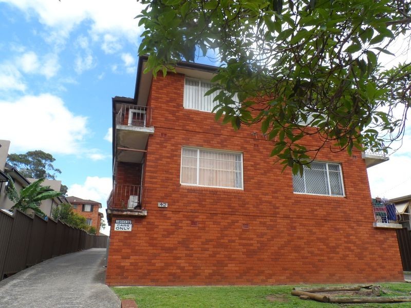 2/42 Colin Street, Lakemba NSW 2195