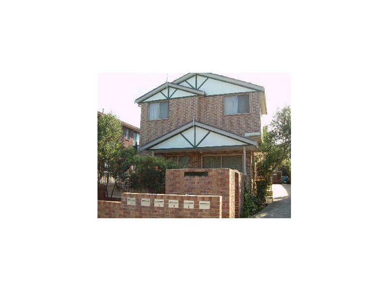 4/63 Fairmount Street, Lakemba NSW 2195