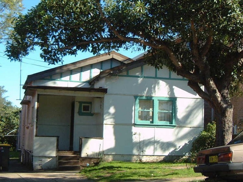 36 Benaroon Road, Lakemba NSW 2195