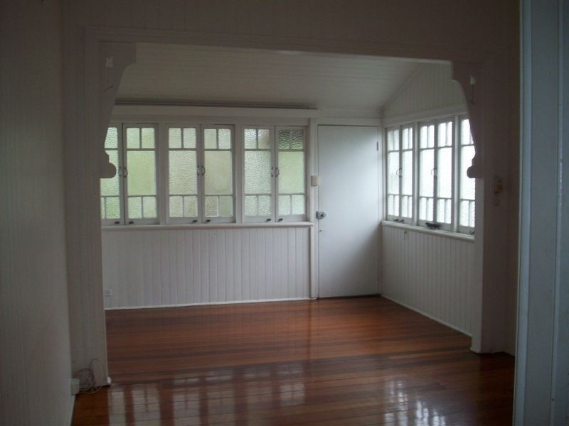 18 Thomas Street, Manunda QLD 4870