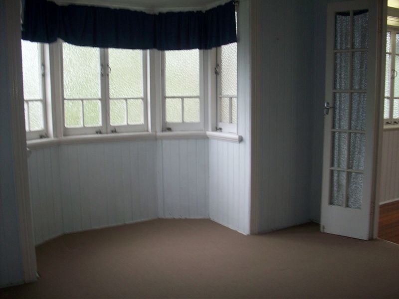 18 Thomas Street, Manunda QLD 4870