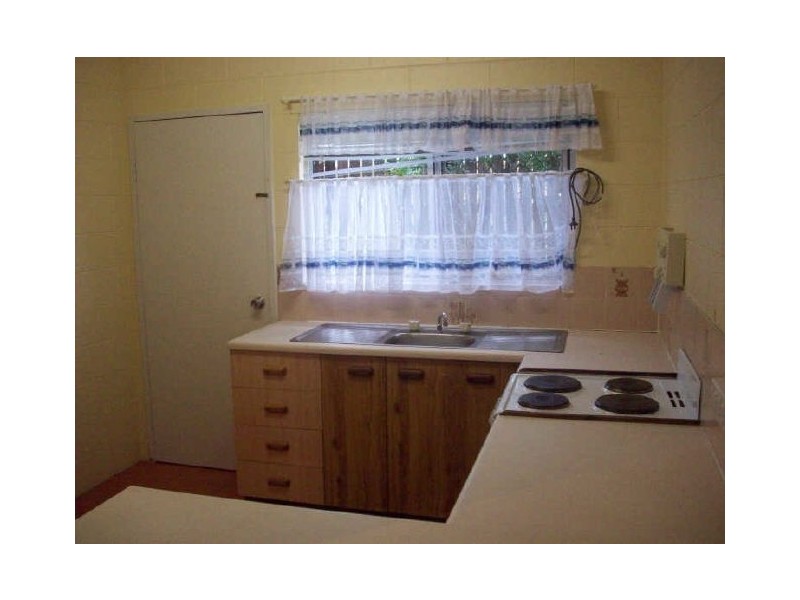 1/52 Alberta Drive, Woree QLD 4868