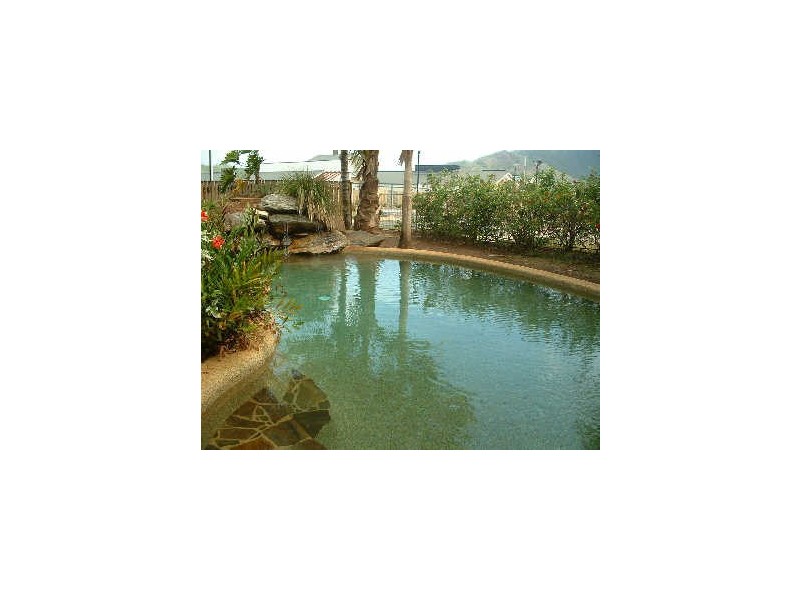 3/32 Short Street, Redlynch QLD 4870