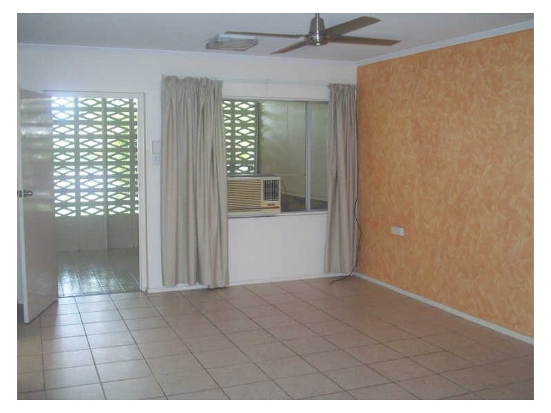 8B Richardson Street, Edge Hill QLD 4870