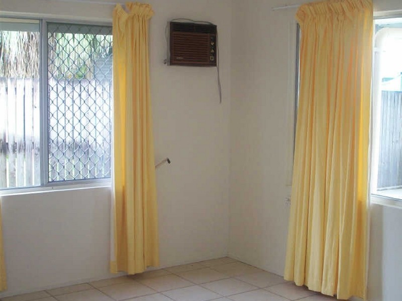 8B Richardson Street, Edge Hill QLD 4870