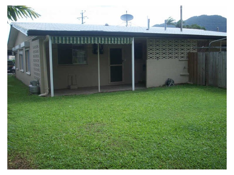 8B Richardson Street, Edge Hill QLD 4870