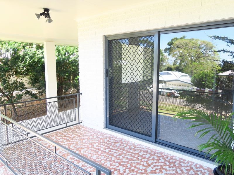 3A Holmes Street, Stratford QLD 4870