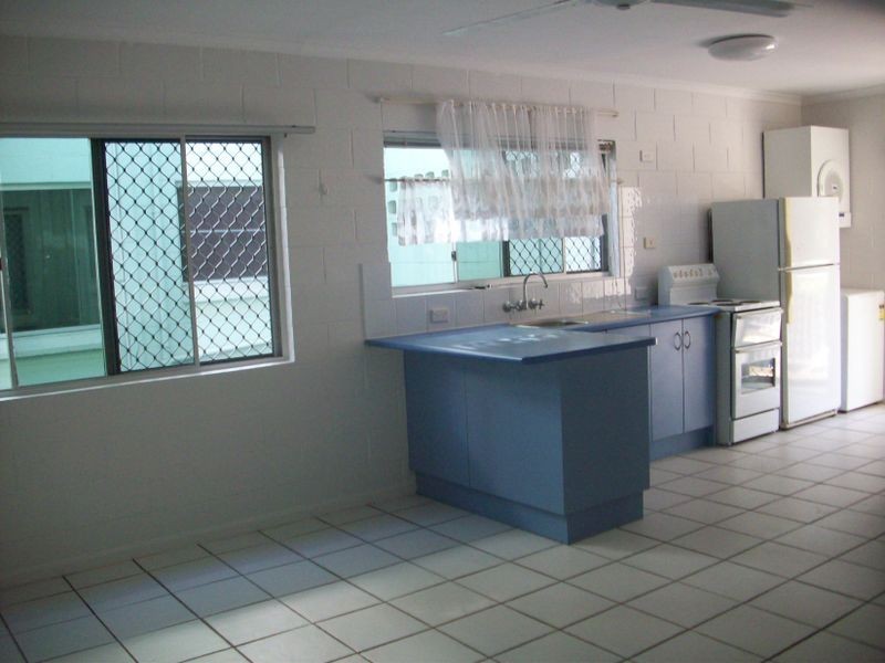 7/31 Digger Street, Cairns North QLD 4870