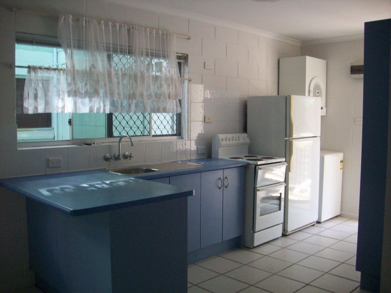 7/31 Digger Street, Cairns North QLD 4870